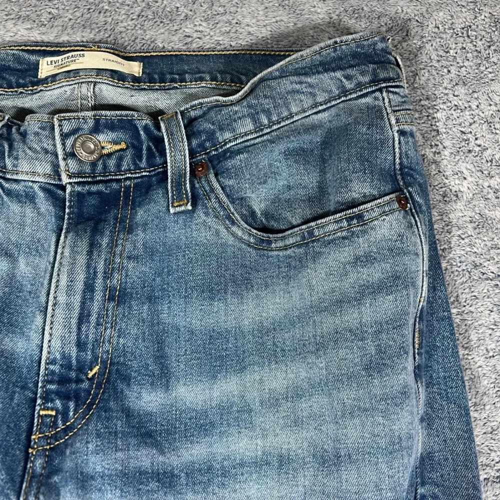 Levi Strauss Signature Gold Mens Straight Fit Medium Wash Jeans W32 L34 (32.5)